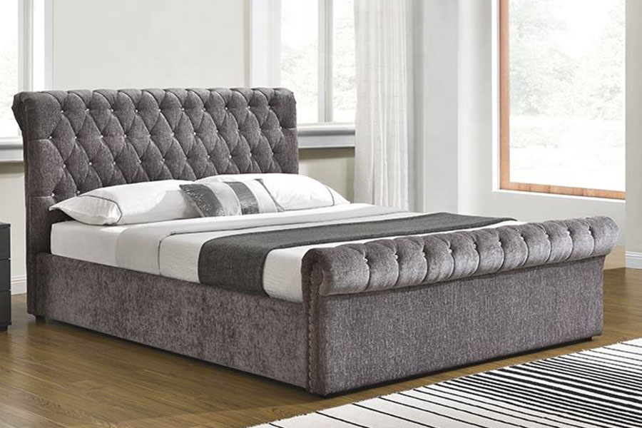 1153G Оттоманская кровать Chesterfield с дробленым бархатом и кристаллами